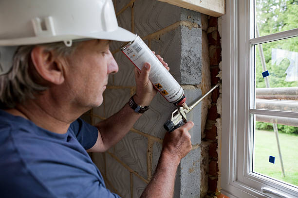 Garage Insulation Installation in Town N Country, FL